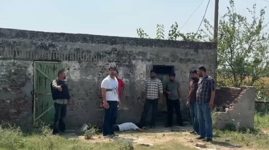 BMS फैशन शोरूम फायरिंग केस: पुलिस एनकाउंटर में बिल्ला घायल, टांग में लगी गोली